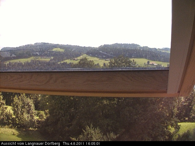Webcam-Bild: Aussicht vom Dorfberg in Langnau 20110804-160501