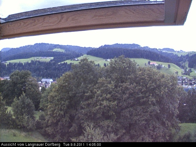 Webcam-Bild: Aussicht vom Dorfberg in Langnau 20110809-140500