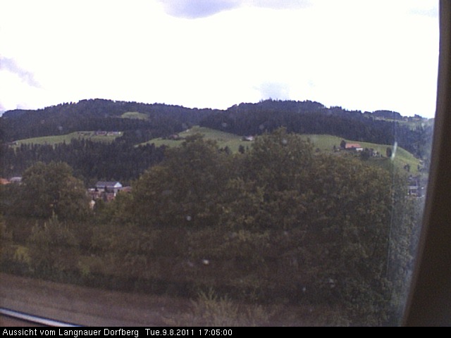 Webcam-Bild: Aussicht vom Dorfberg in Langnau 20110809-170500