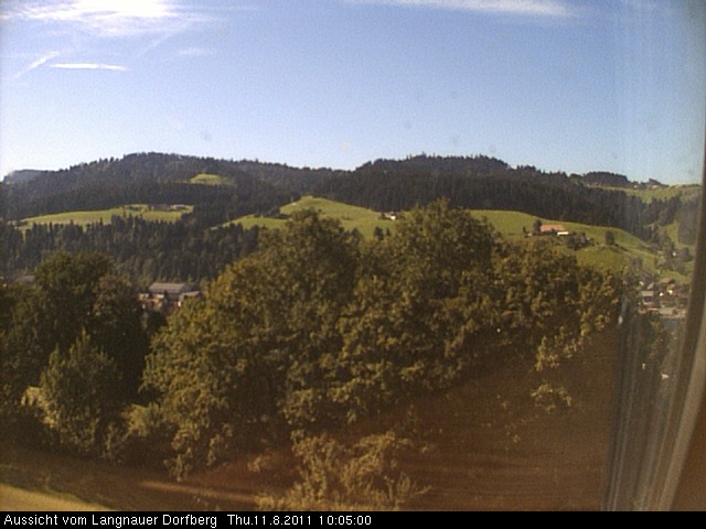 Webcam-Bild: Aussicht vom Dorfberg in Langnau 20110811-100500