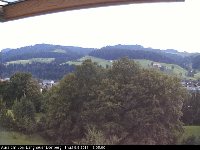 Webcam-Bild: Aussicht vom Dorfberg in Langnau 20110818-160500