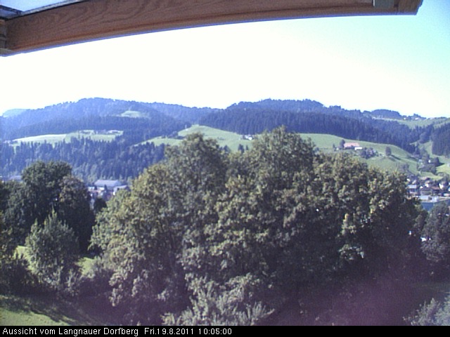 Webcam-Bild: Aussicht vom Dorfberg in Langnau 20110819-100500