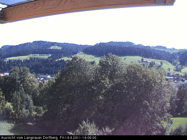 Webcam-Bild: Aussicht vom Dorfberg in Langnau 20110819-160500