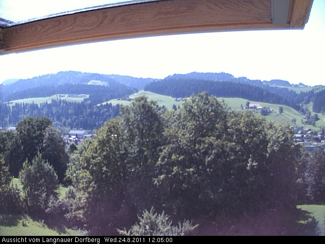 Webcam-Bild: Aussicht vom Dorfberg in Langnau 20110824-120500