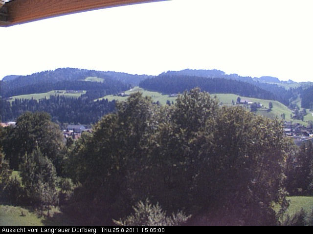 Webcam-Bild: Aussicht vom Dorfberg in Langnau 20110825-150500