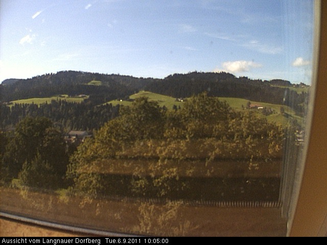 Webcam-Bild: Aussicht vom Dorfberg in Langnau 20110906-100500