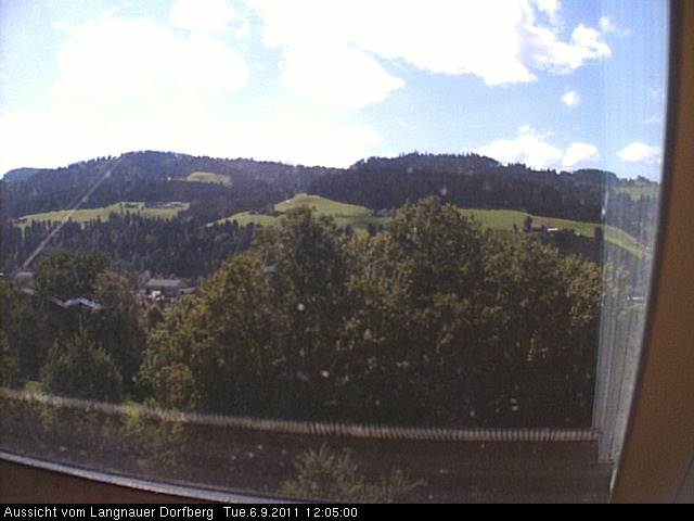 Webcam-Bild: Aussicht vom Dorfberg in Langnau 20110906-120500