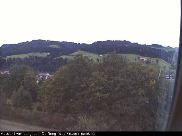 Webcam-Bild: Aussicht vom Dorfberg in Langnau 20110907-080500
