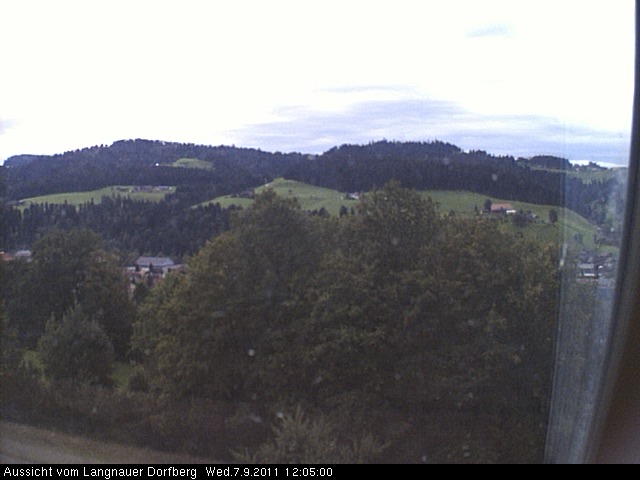 Webcam-Bild: Aussicht vom Dorfberg in Langnau 20110907-120500