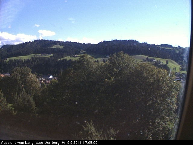 Webcam-Bild: Aussicht vom Dorfberg in Langnau 20110909-170500