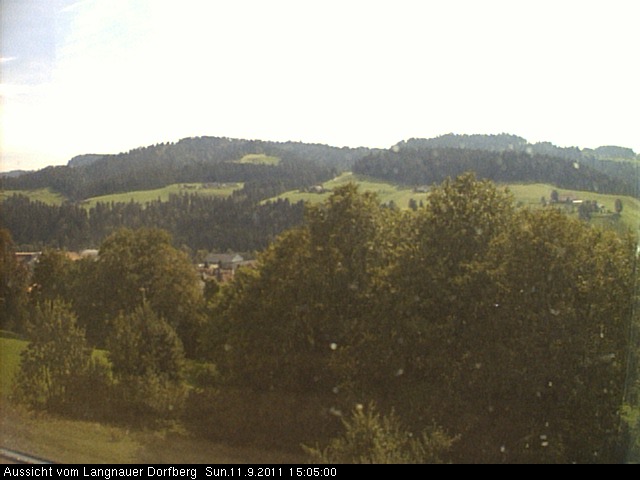 Webcam-Bild: Aussicht vom Dorfberg in Langnau 20110911-150500