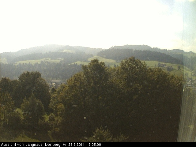 Webcam-Bild: Aussicht vom Dorfberg in Langnau 20110923-120500
