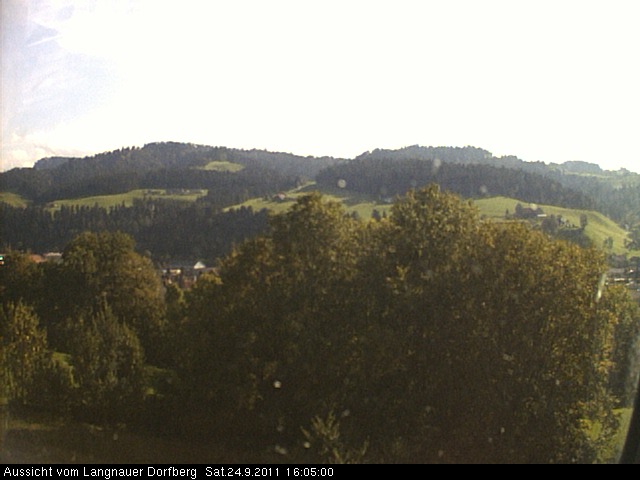 Webcam-Bild: Aussicht vom Dorfberg in Langnau 20110924-160500