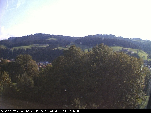 Webcam-Bild: Aussicht vom Dorfberg in Langnau 20110924-170500