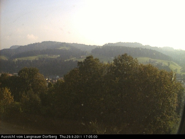 Webcam-Bild: Aussicht vom Dorfberg in Langnau 20110929-170500