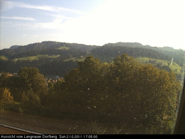Webcam-Bild: Aussicht vom Dorfberg in Langnau 20111002-170500