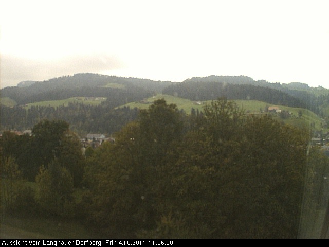 Webcam-Bild: Aussicht vom Dorfberg in Langnau 20111014-110500