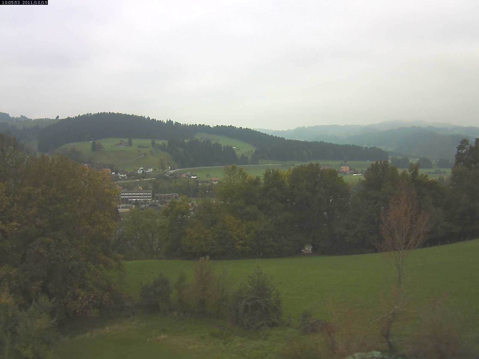 Webcam-Bild: Aussicht vom Dorfberg in Langnau 20111015-100600