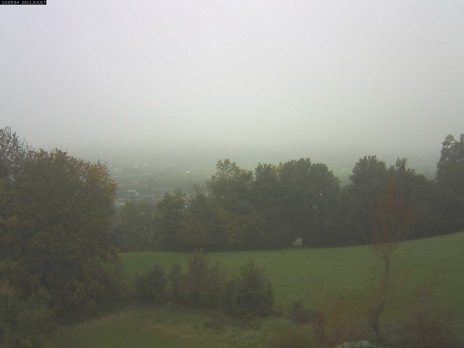Webcam-Bild: Aussicht vom Dorfberg in Langnau 20111017-100600
