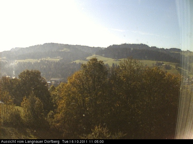 Webcam-Bild: Aussicht vom Dorfberg in Langnau 20111018-110500