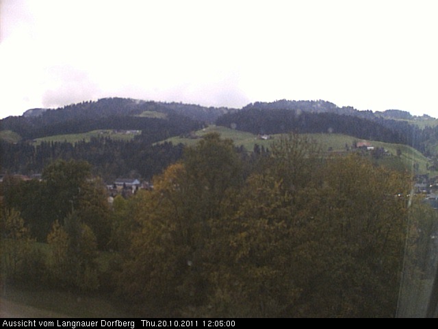 Webcam-Bild: Aussicht vom Dorfberg in Langnau 20111020-120500