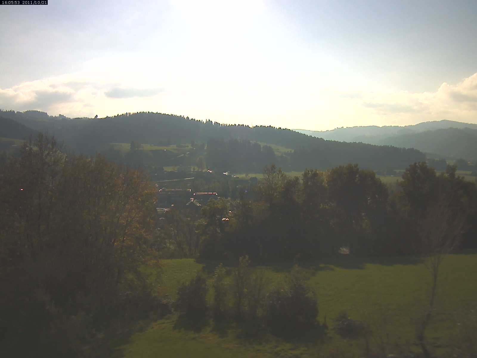 Webcam-Bild: Aussicht vom Dorfberg in Langnau 20111021-160600