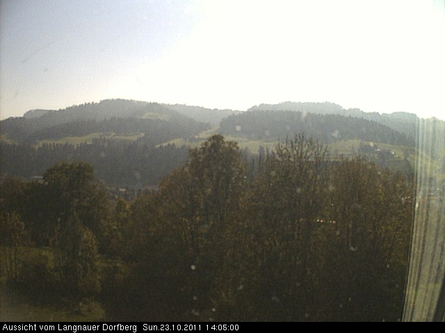 Webcam-Bild: Aussicht vom Dorfberg in Langnau 20111023-140500