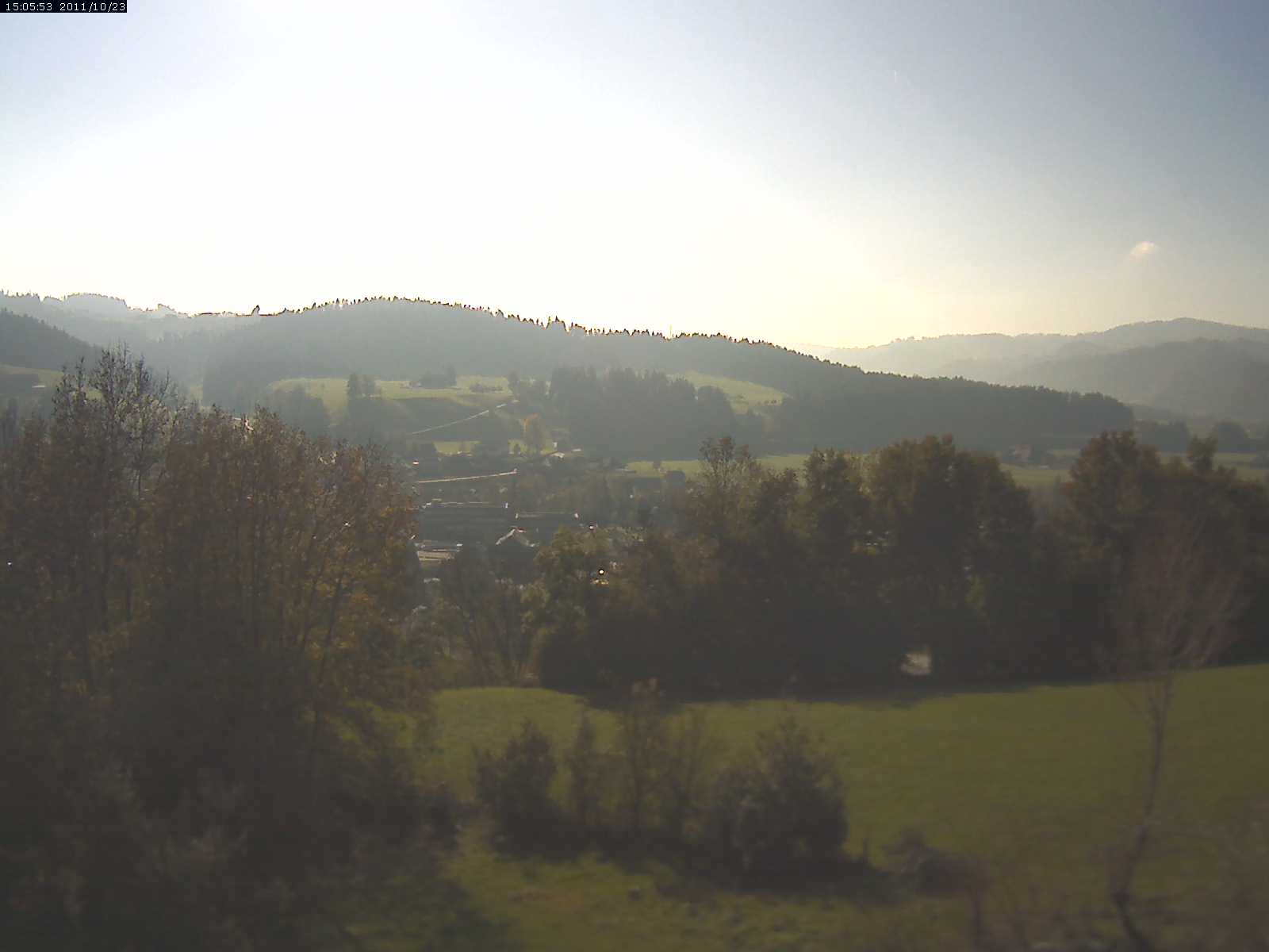 Webcam-Bild: Aussicht vom Dorfberg in Langnau 20111023-150600