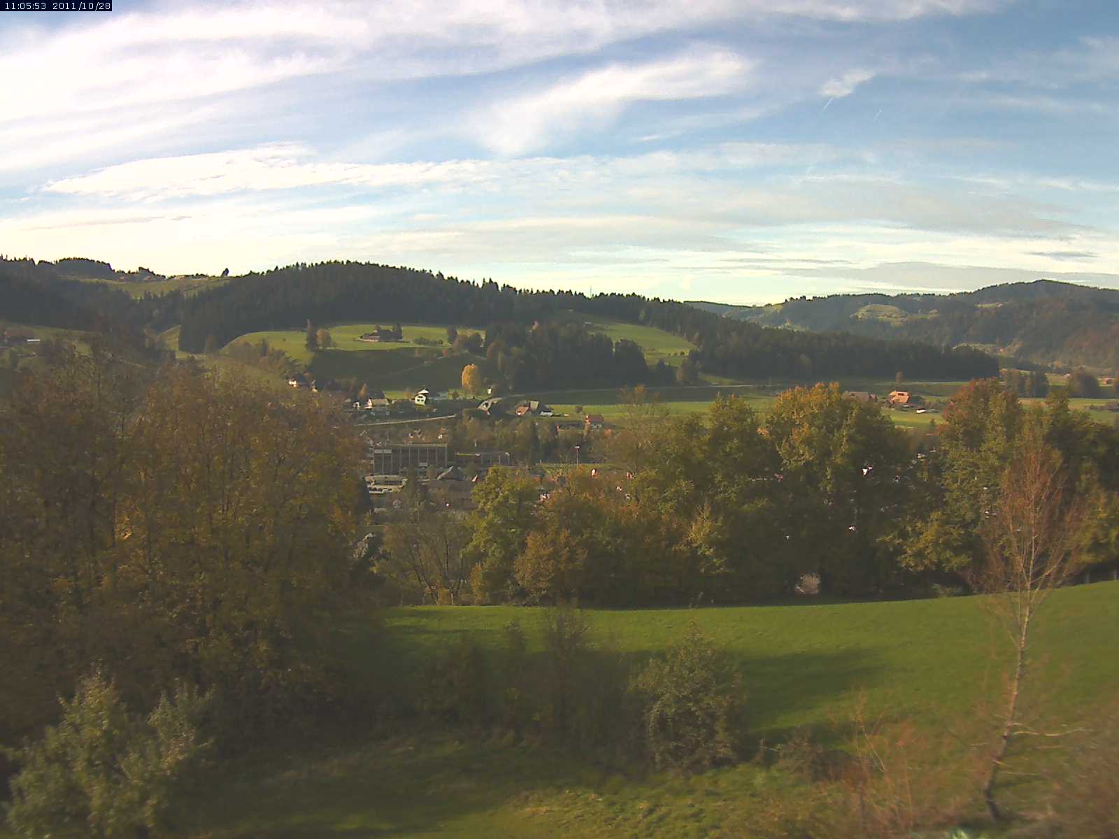 Webcam-Bild: Aussicht vom Dorfberg in Langnau 20111028-110600