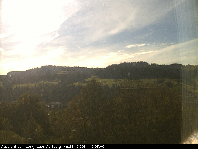 Webcam-Bild: Aussicht vom Dorfberg in Langnau 20111028-120500