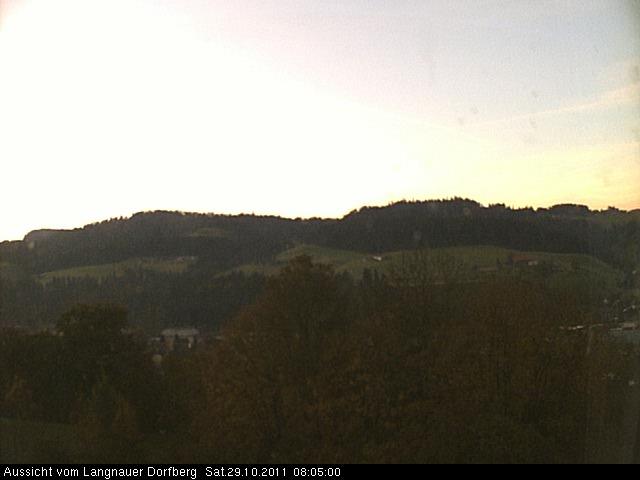 Webcam-Bild: Aussicht vom Dorfberg in Langnau 20111029-080500
