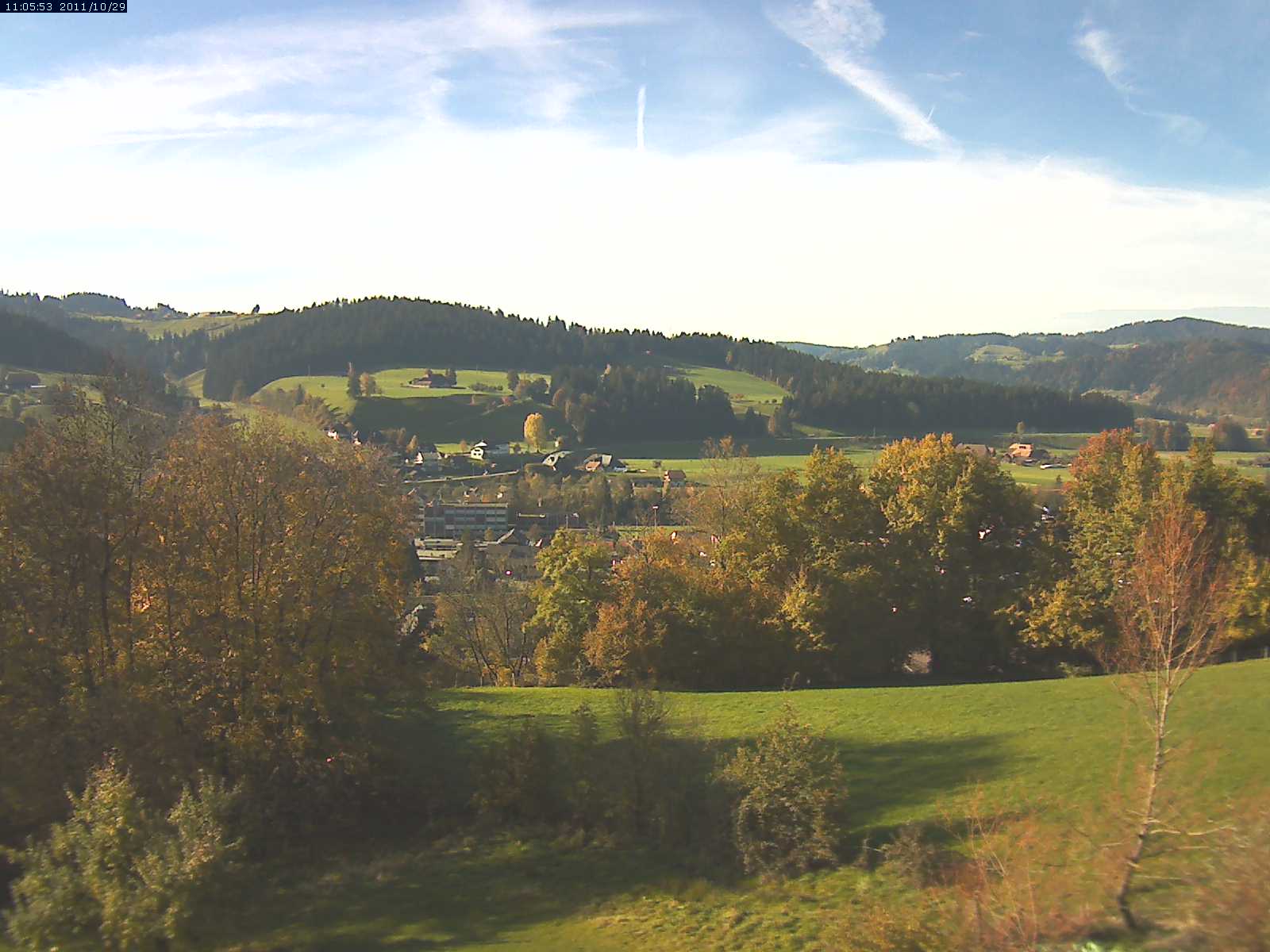 Webcam-Bild: Aussicht vom Dorfberg in Langnau 20111029-110600