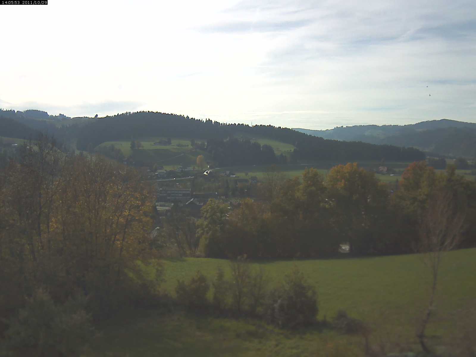 Webcam-Bild: Aussicht vom Dorfberg in Langnau 20111029-140600