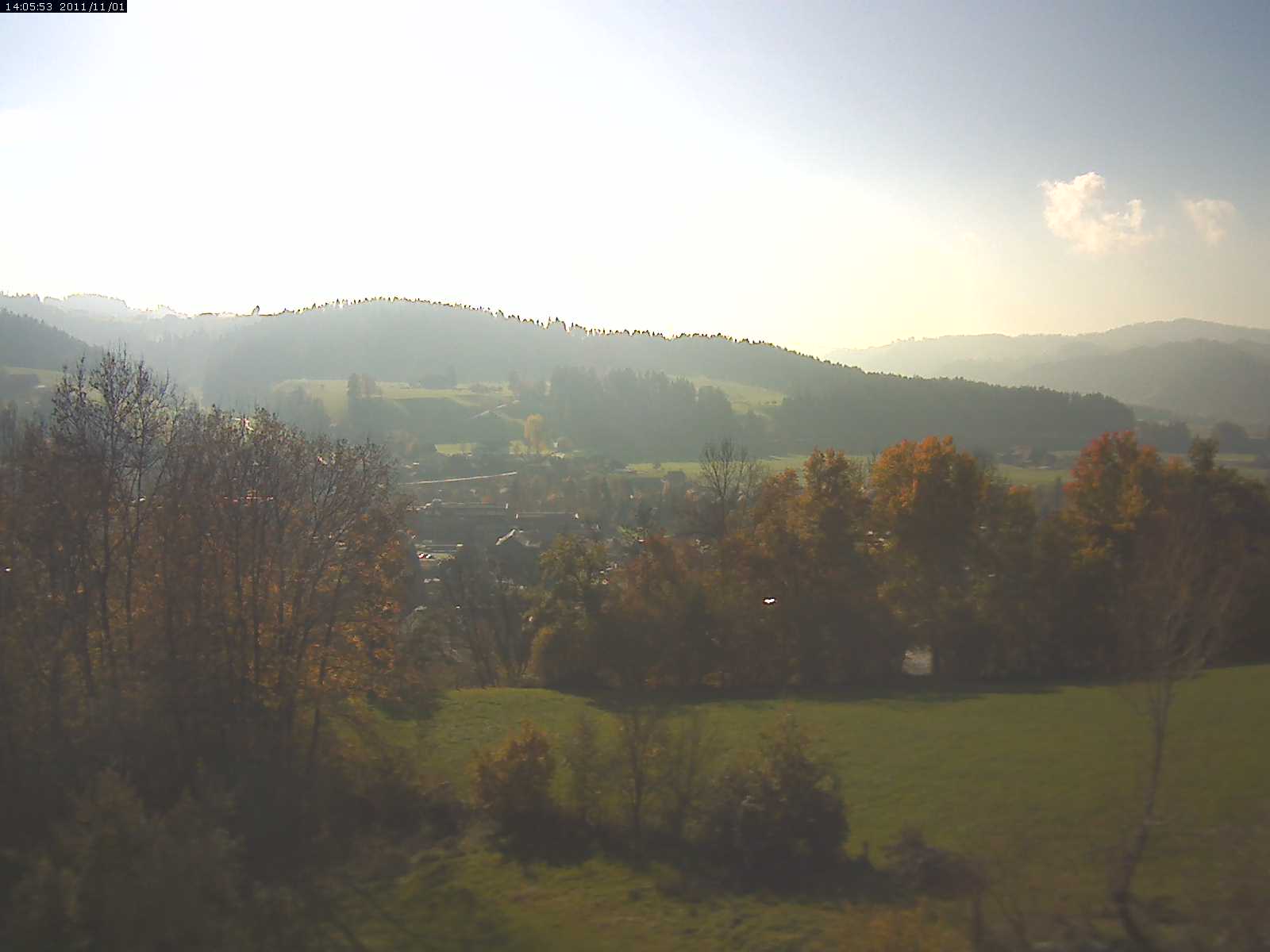 Webcam-Bild: Aussicht vom Dorfberg in Langnau 20111101-140600