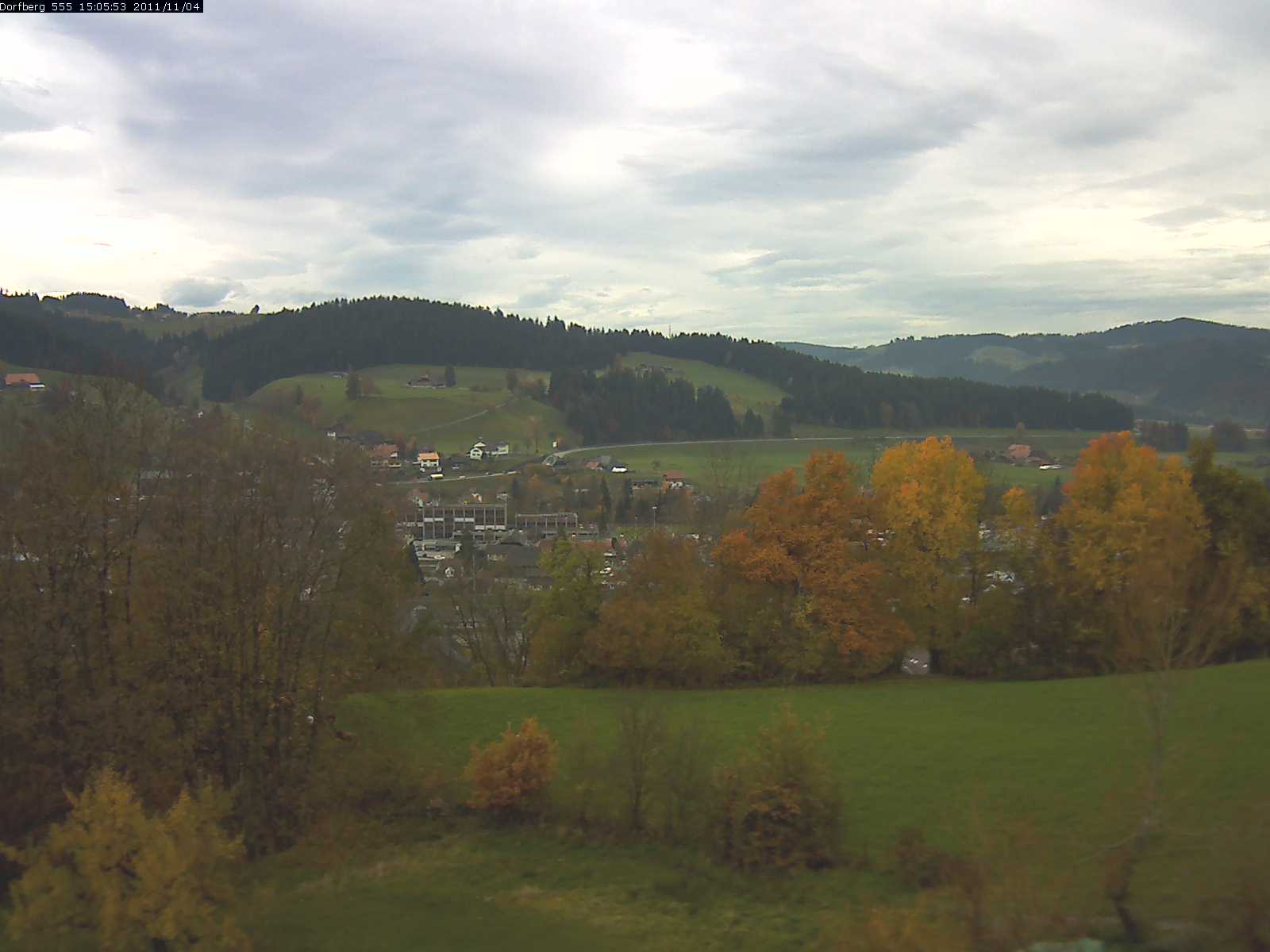 Webcam-Bild: Aussicht vom Dorfberg in Langnau 20111104-150600