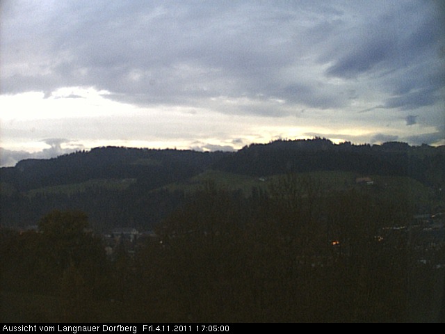 Webcam-Bild: Aussicht vom Dorfberg in Langnau 20111104-170500