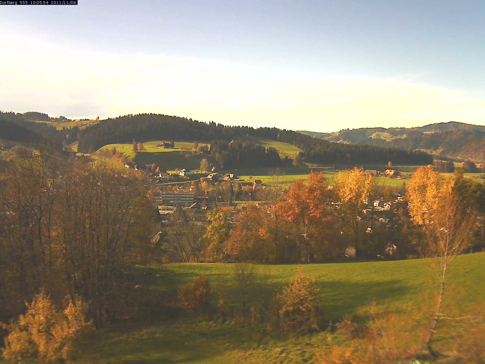 Webcam-Bild: Aussicht vom Dorfberg in Langnau 20111106-100600