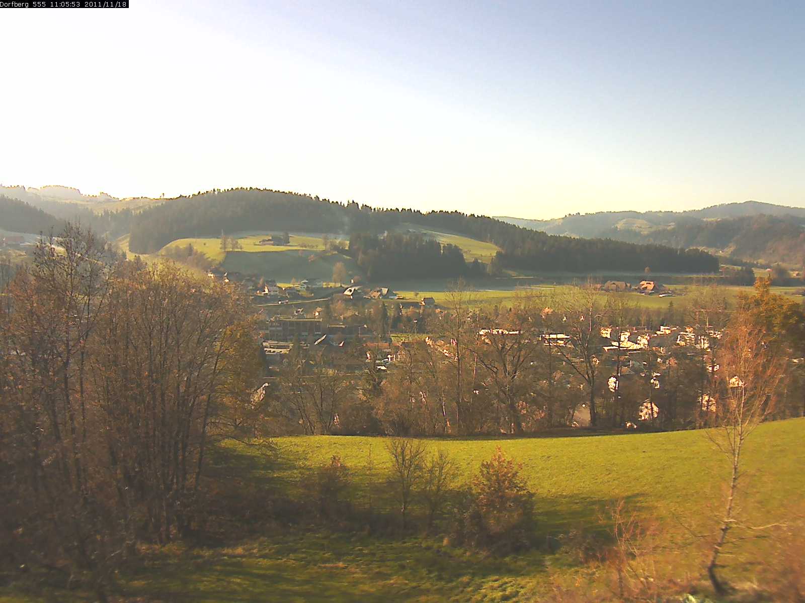 Webcam-Bild: Aussicht vom Dorfberg in Langnau 20111118-110600