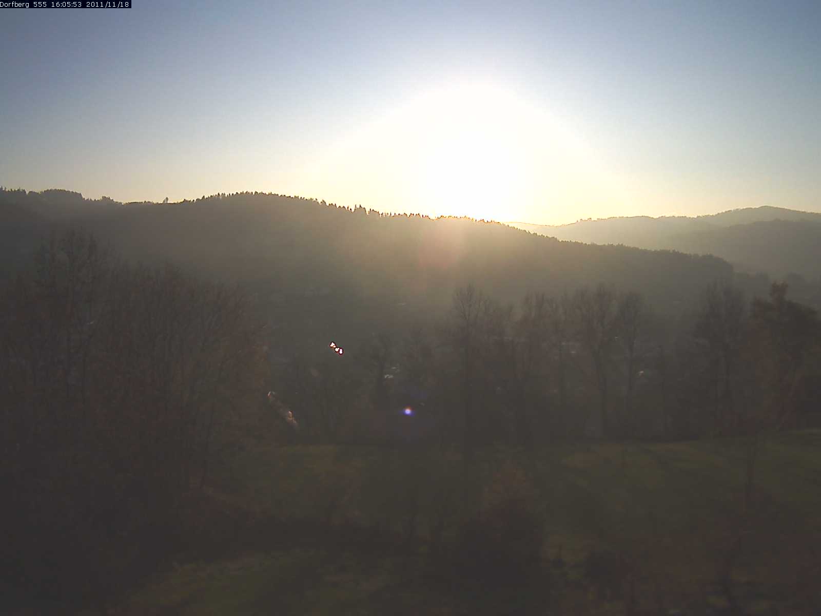 Webcam-Bild: Aussicht vom Dorfberg in Langnau 20111118-160600