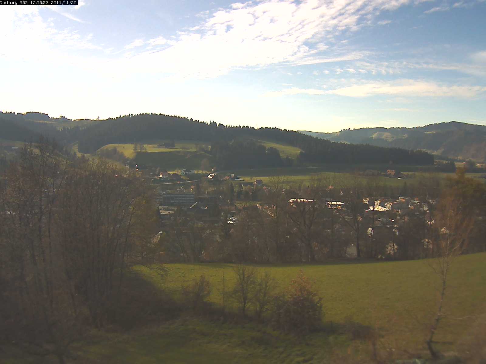 Webcam-Bild: Aussicht vom Dorfberg in Langnau 20111120-120600