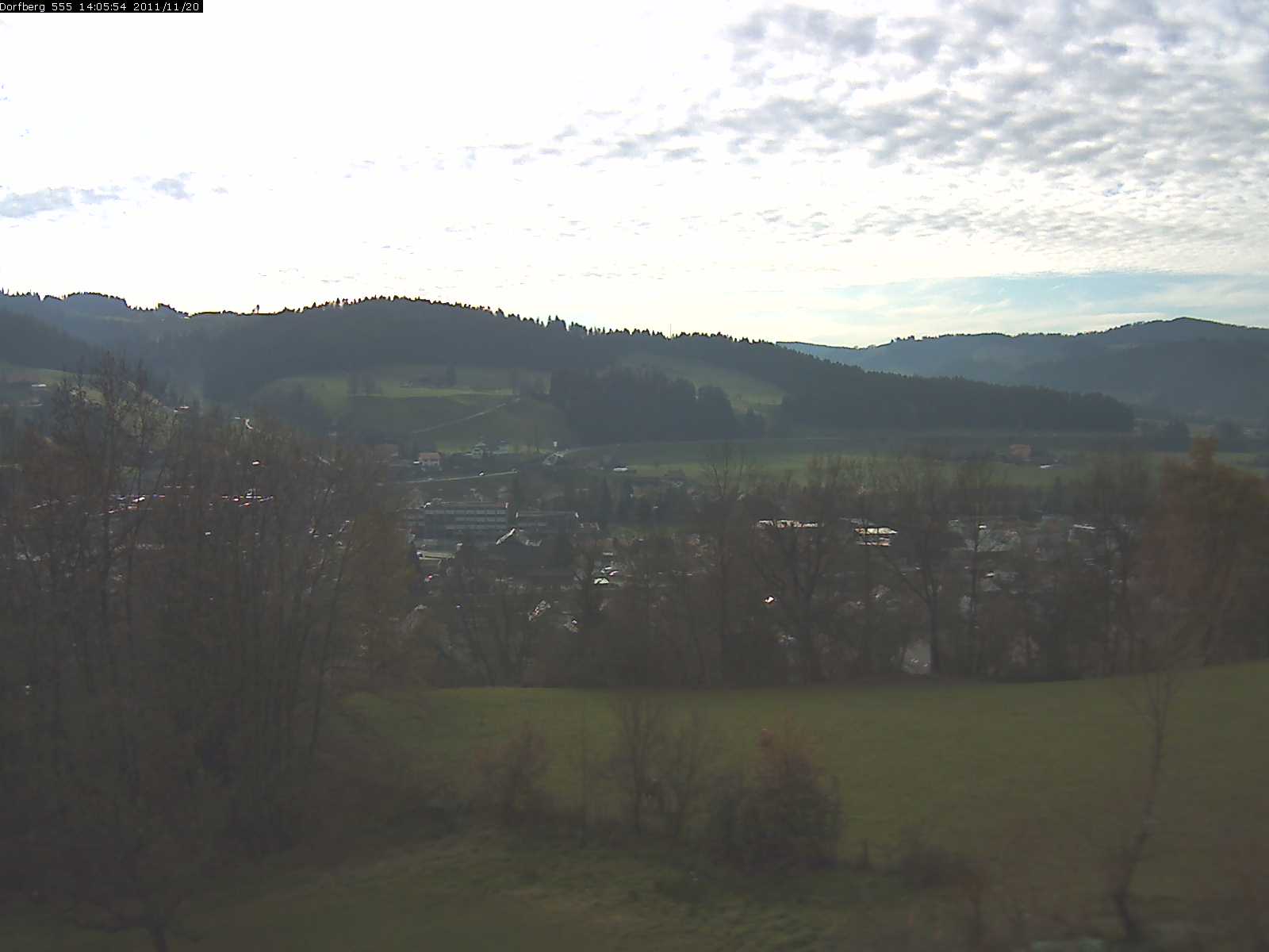 Webcam-Bild: Aussicht vom Dorfberg in Langnau 20111120-140600