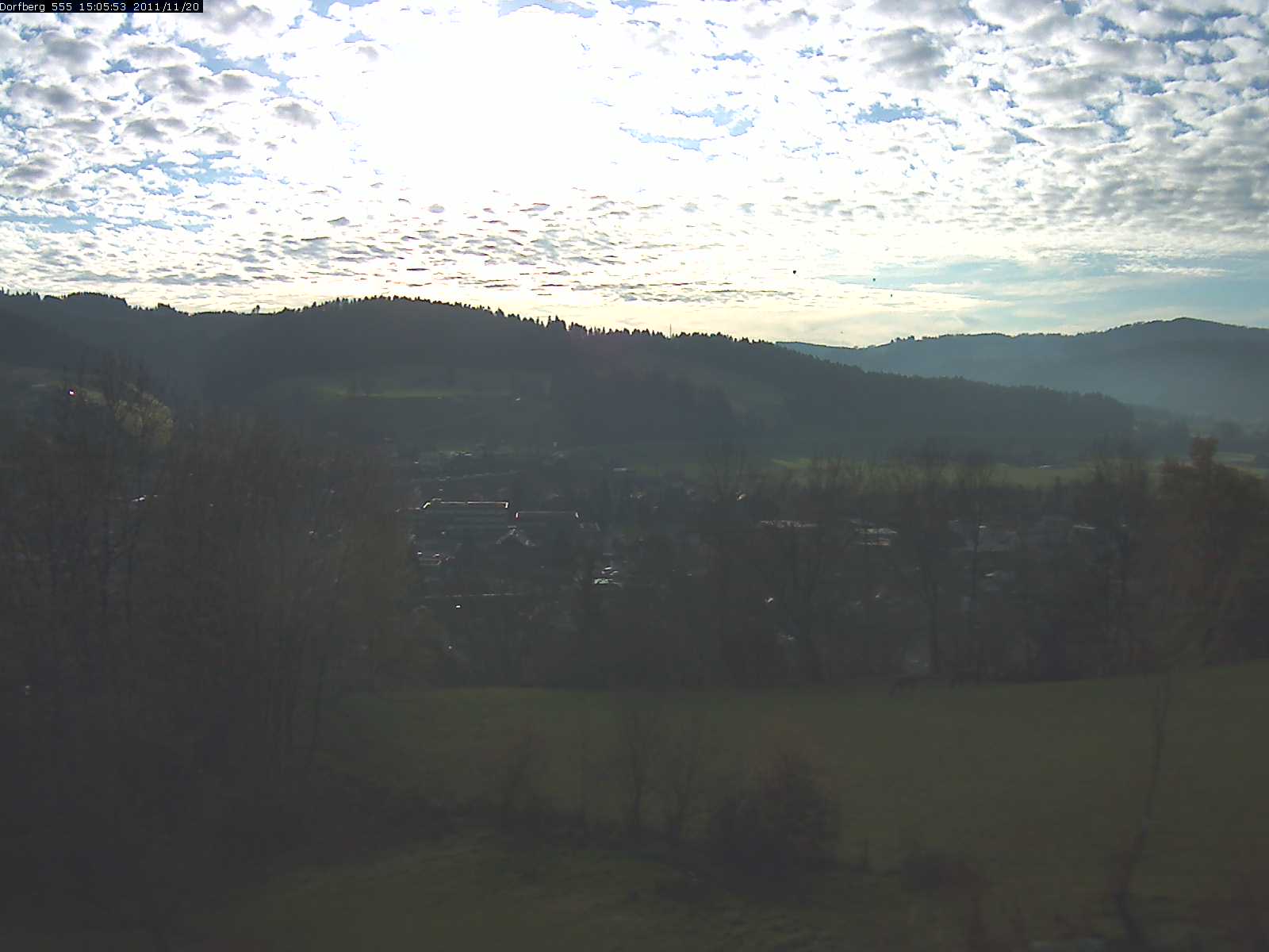 Webcam-Bild: Aussicht vom Dorfberg in Langnau 20111120-150600