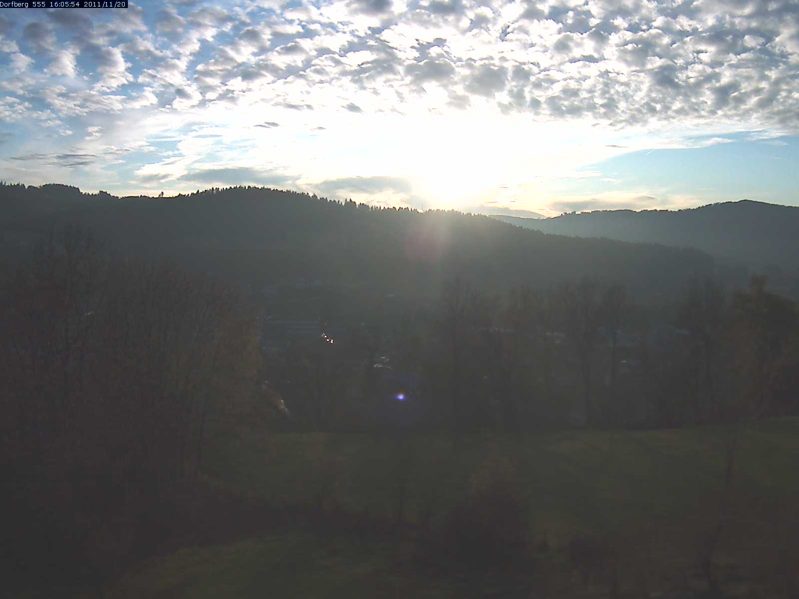 Webcam-Bild: Aussicht vom Dorfberg in Langnau 20111120-160600