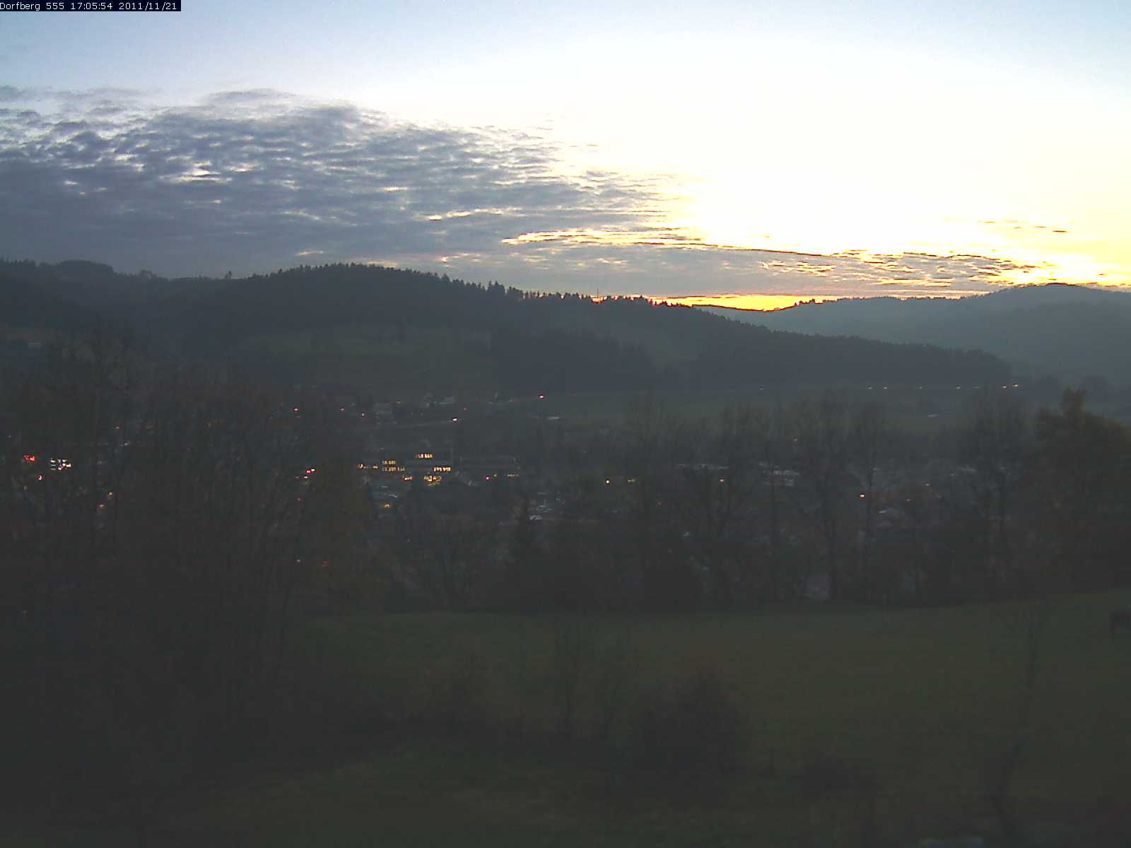 Webcam-Bild: Aussicht vom Dorfberg in Langnau 20111121-170601