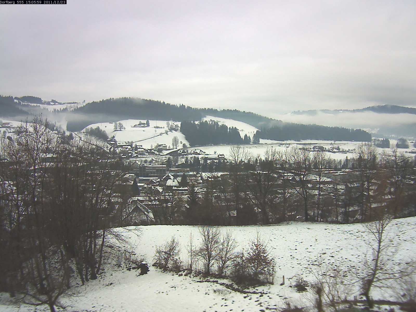 Webcam-Bild: Aussicht vom Dorfberg in Langnau 20111223-150600
