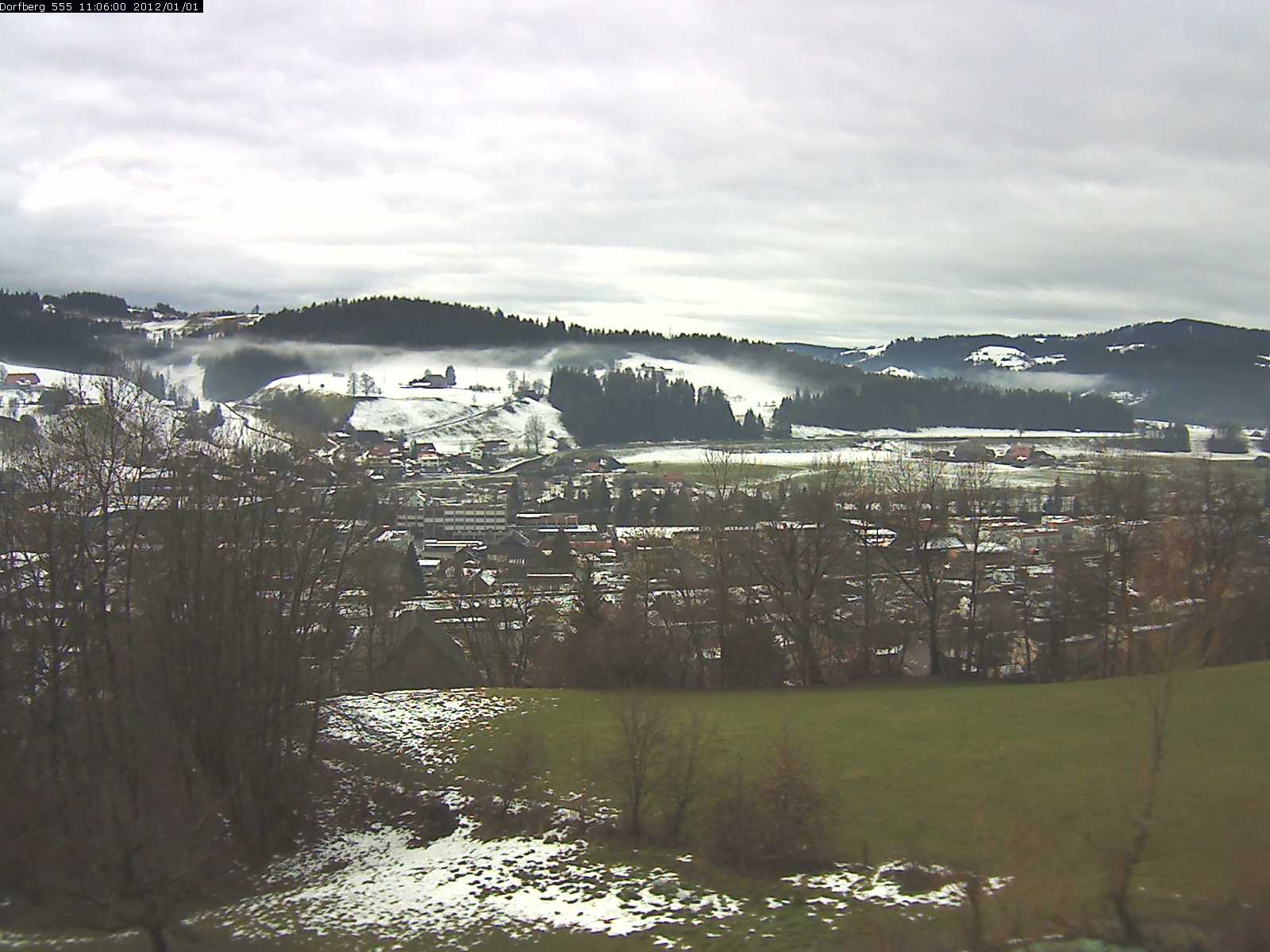 Webcam-Bild: Aussicht vom Dorfberg in Langnau 20120101-110600