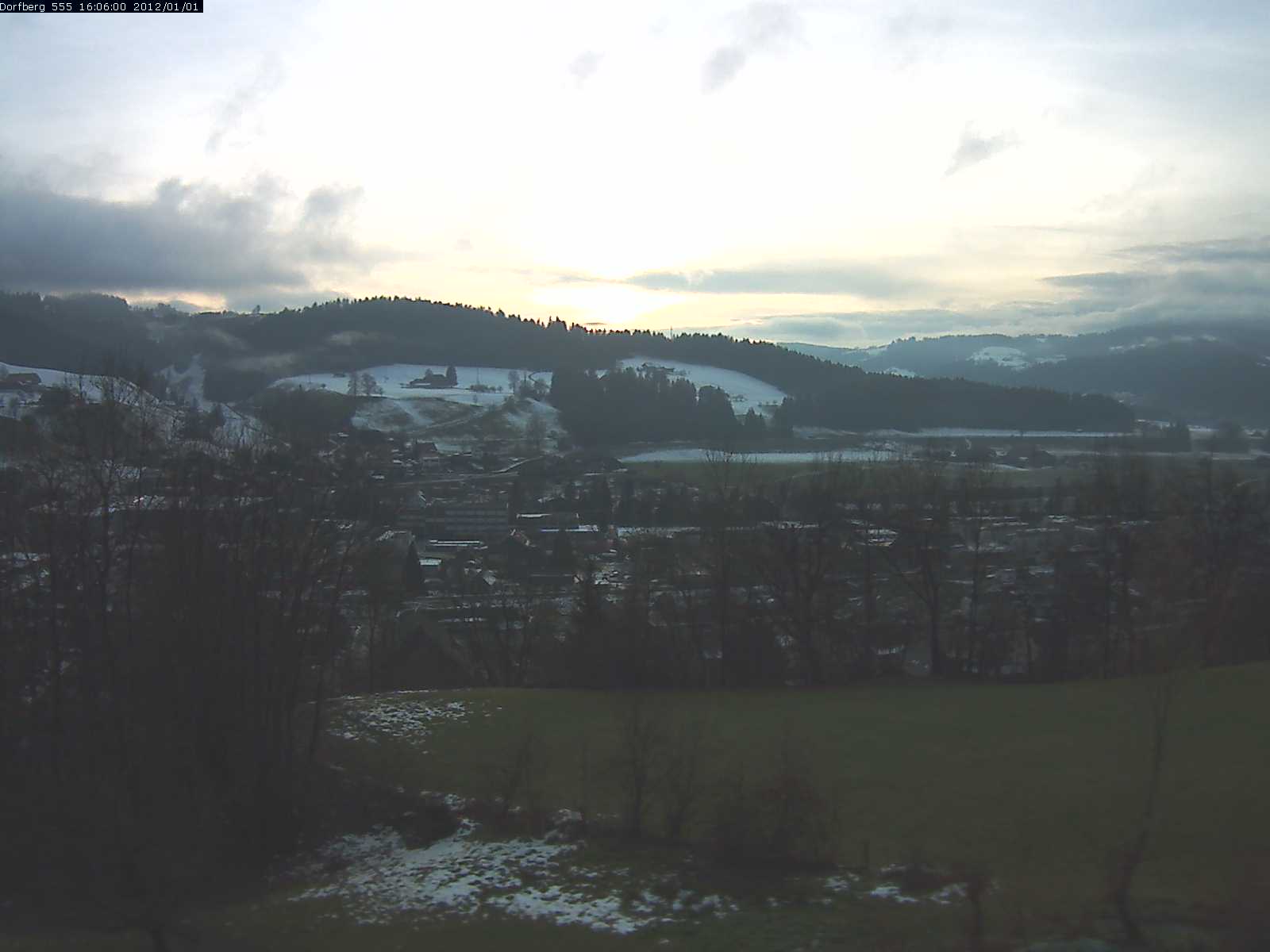 Webcam-Bild: Aussicht vom Dorfberg in Langnau 20120101-160600
