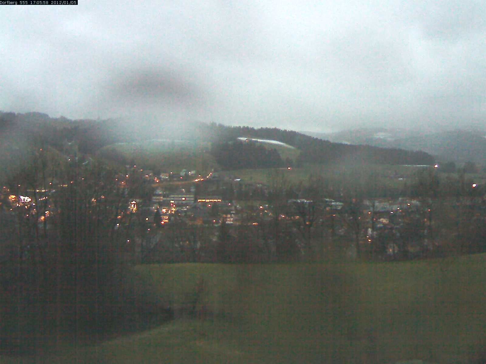 Webcam-Bild: Aussicht vom Dorfberg in Langnau 20120105-170600