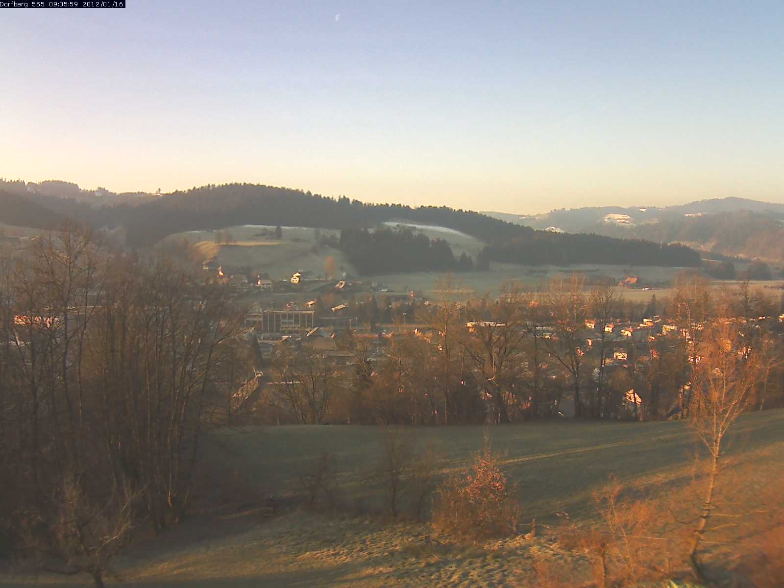 Webcam-Bild: Aussicht vom Dorfberg in Langnau 20120116-090600