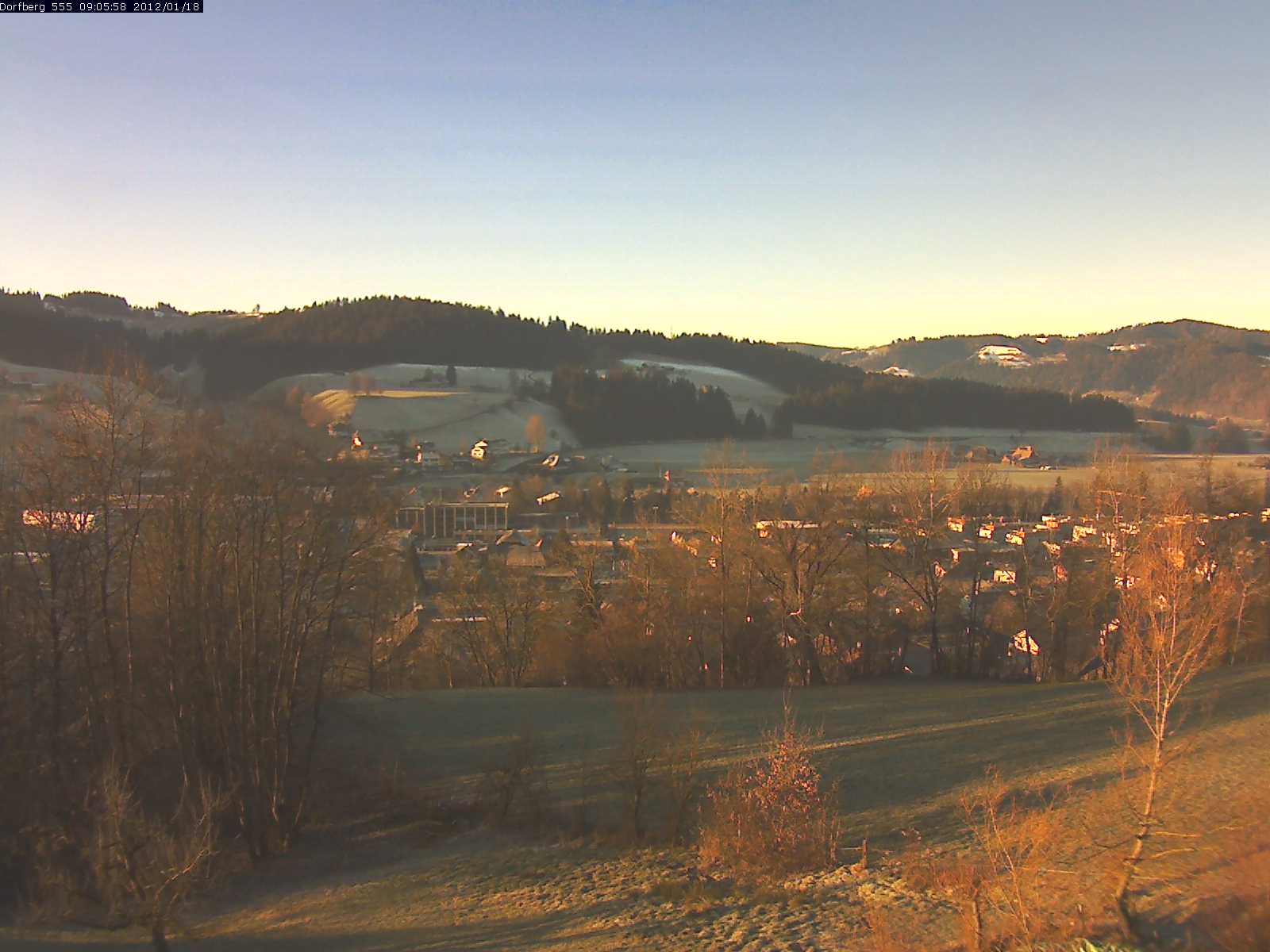 Webcam-Bild: Aussicht vom Dorfberg in Langnau 20120118-090600